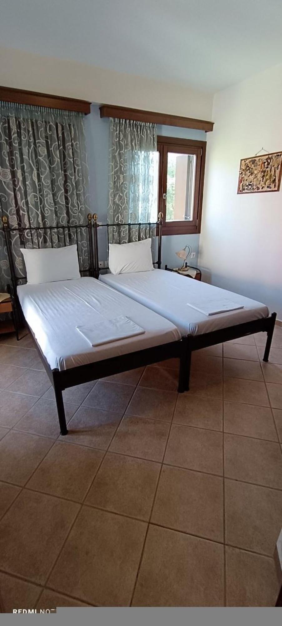 Evinos Village Resort Gefira Mpania エクステリア 写真